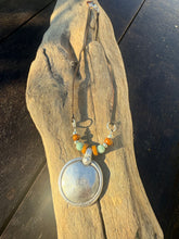 Charger l&#39;image dans la galerie, Collier court Solstice - Œil de Tigre ou Amazonite