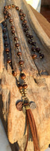Charger l&#39;image dans la galerie, Collier LittlePeaceOfMind - Sautoir en bois - SamEtnic - SamEtnic